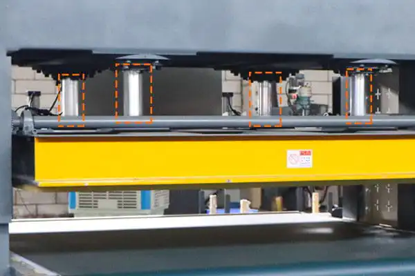 50 тонн сжатия с 4 цилиндрами