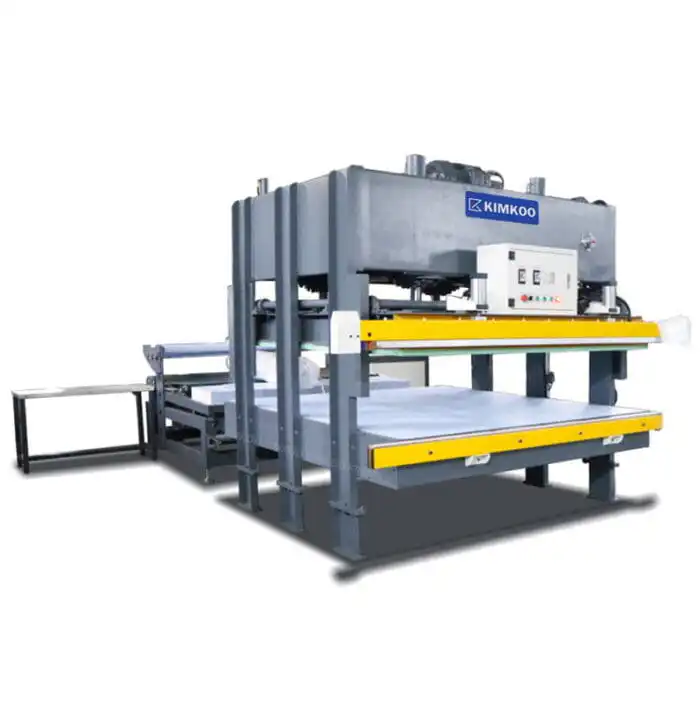 машина для сжатия и упаковки пенопласта